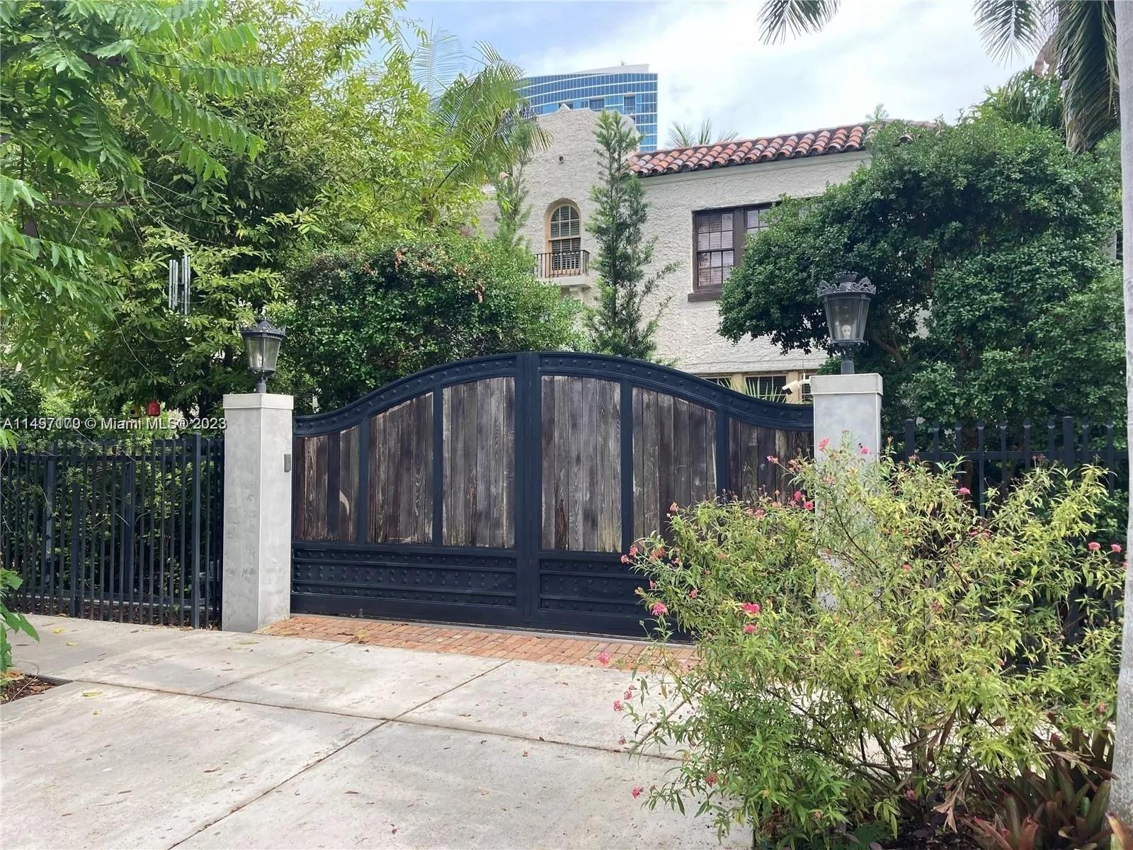 448 39th St, Miami, FL, 33137 United States, 4 Bedrooms Bedrooms, ,3 BathroomsBathrooms,Residential,For Sale,39th St,A11497170