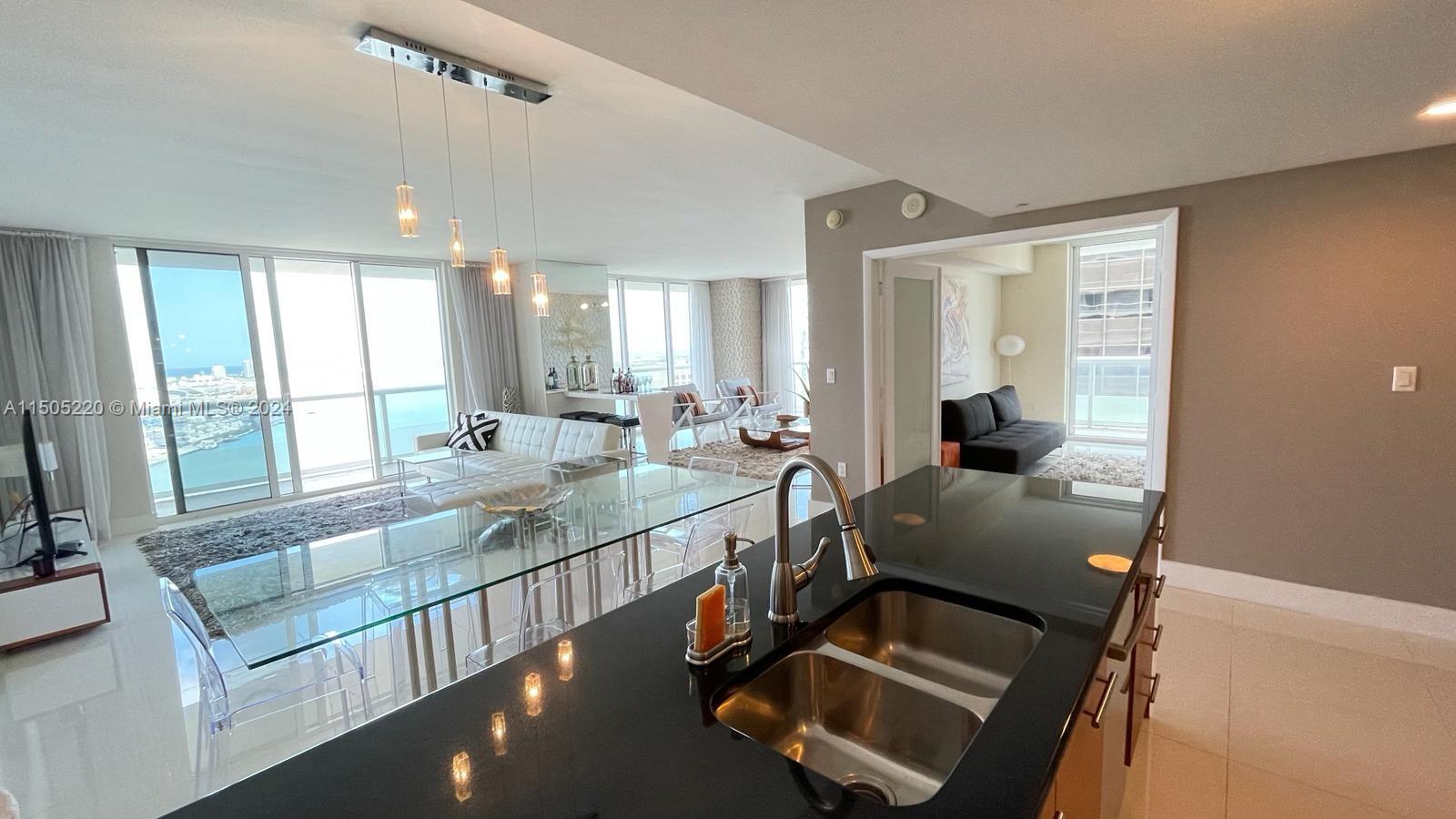 Miami, Florida 33132, 3 Bedrooms Bedrooms, ,2 BathroomsBathrooms,Residential,For Sale,A11505220