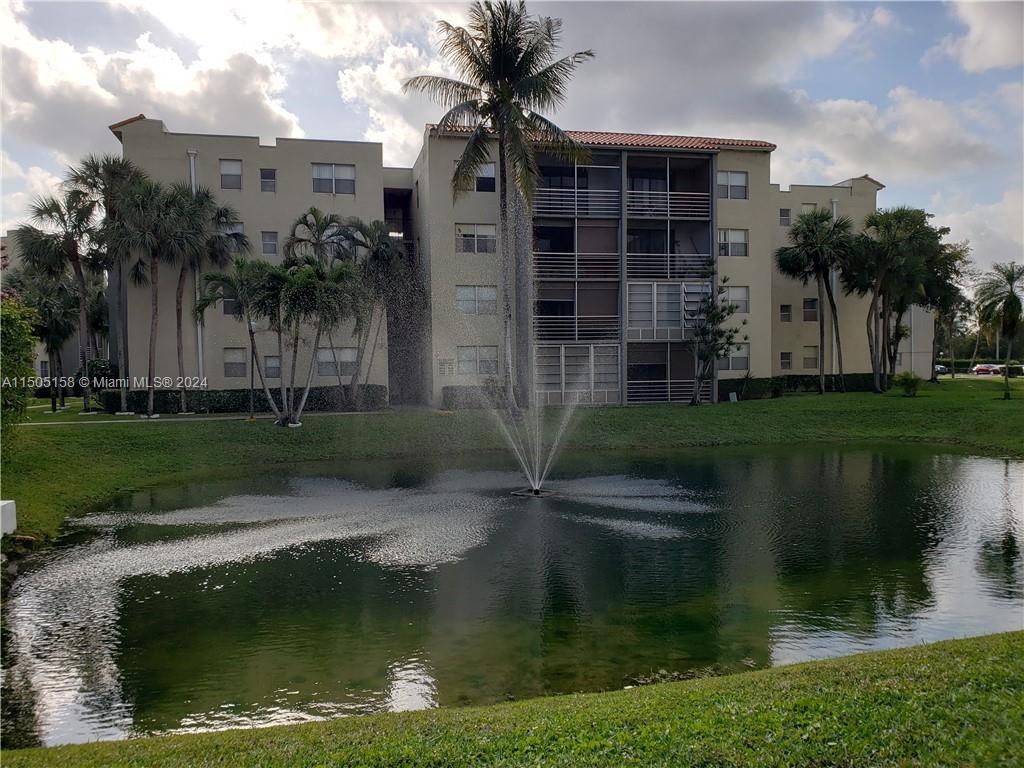 1810 Lauderdale Ave, North Lauderdale, FL, 33068 United States, 1 Bedroom Bedrooms, ,1 BathroomBathrooms,Residential,For Sale,Lauderdale Ave,A11505158