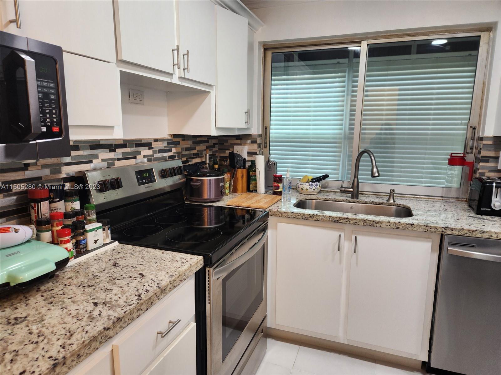 9081 Lime Bay Blvd, Tamarac, FL, 33321 United States, 2 Bedrooms Bedrooms, ,2 BathroomsBathrooms,Residential,For Sale,Lime Bay Blvd,A11505280