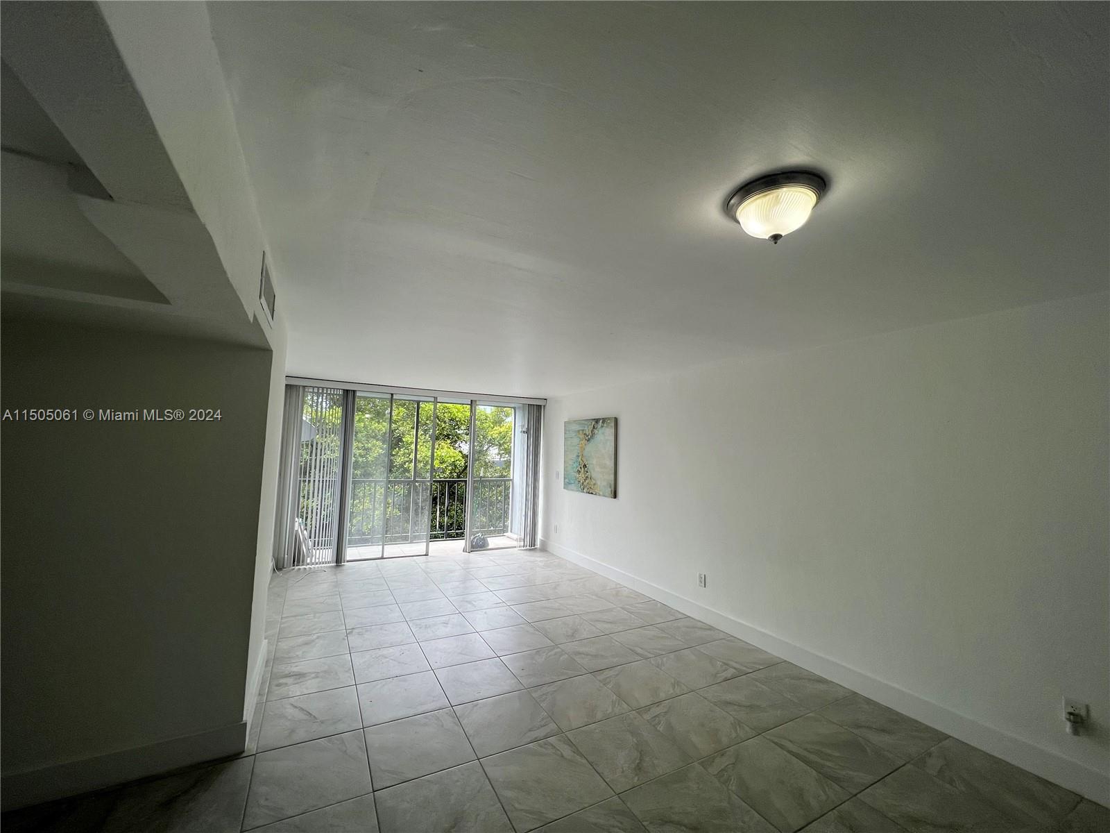 210 Fontainebleau Blvd 411, Miami, Florida 33172, 2 Bedrooms Bedrooms, ,1 BathroomBathrooms,Residential,For Sale,210 Fontainebleau Blvd 411,A11505061