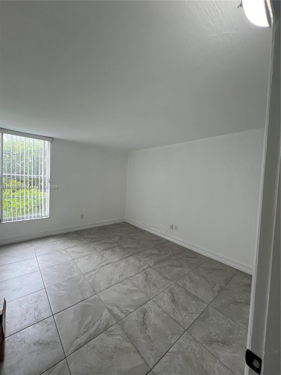 210 Fontainebleau Blvd 411, Miami, Florida 33172, 2 Bedrooms Bedrooms, ,1 BathroomBathrooms,Residential,For Sale,210 Fontainebleau Blvd 411,A11505061