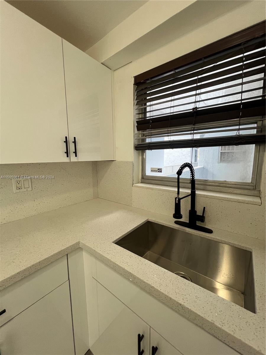 210 Fontainebleau Blvd 411, Miami, Florida 33172, 2 Bedrooms Bedrooms, ,1 BathroomBathrooms,Residential,For Sale,210 Fontainebleau Blvd 411,A11505061