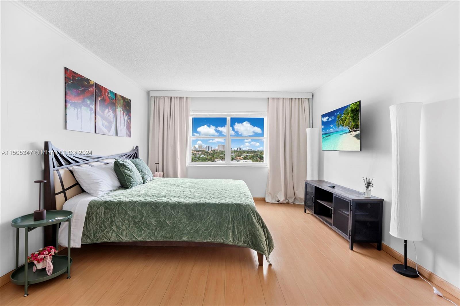 401 Golden Isles Dr 912, Hallandale Beach, Florida 33009, 2 Bedrooms Bedrooms, ,2 BathroomsBathrooms,Residentiallease,For Rent,401 Golden Isles Dr 912,A11505347