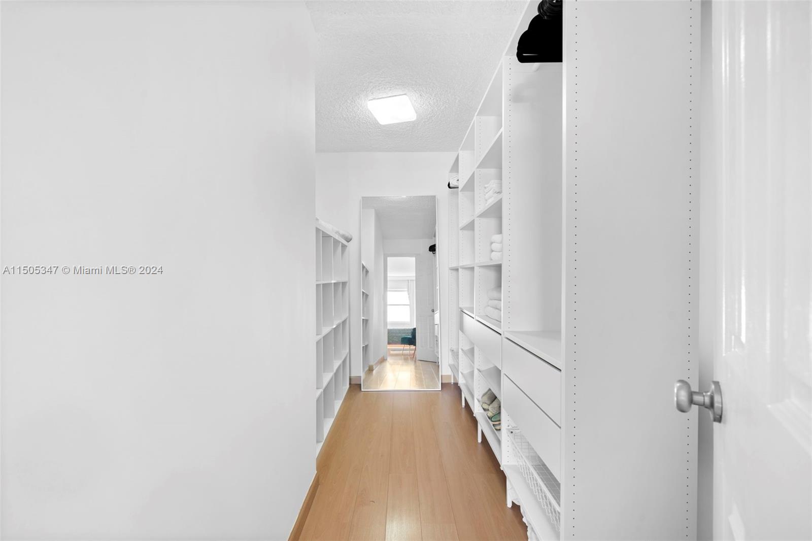 401 Golden Isles Dr 912, Hallandale Beach, Florida 33009, 2 Bedrooms Bedrooms, ,2 BathroomsBathrooms,Residentiallease,For Rent,401 Golden Isles Dr 912,A11505347