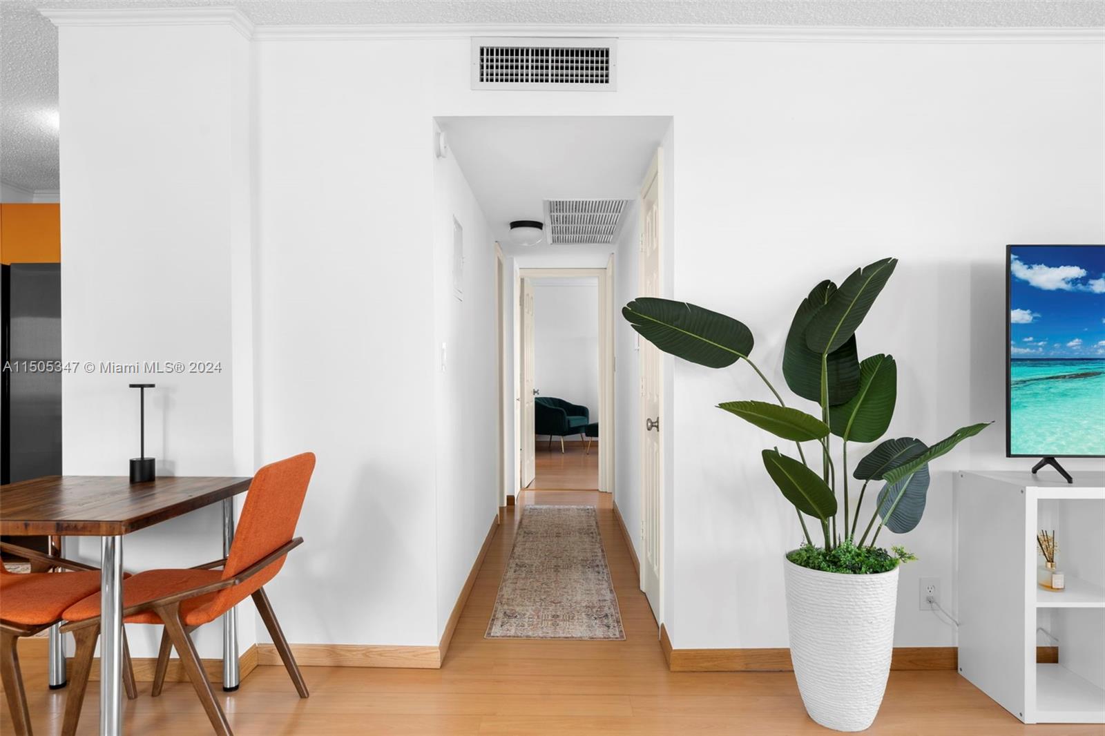 401 Golden Isles Dr 912, Hallandale Beach, Florida 33009, 2 Bedrooms Bedrooms, ,2 BathroomsBathrooms,Residentiallease,For Rent,401 Golden Isles Dr 912,A11505347