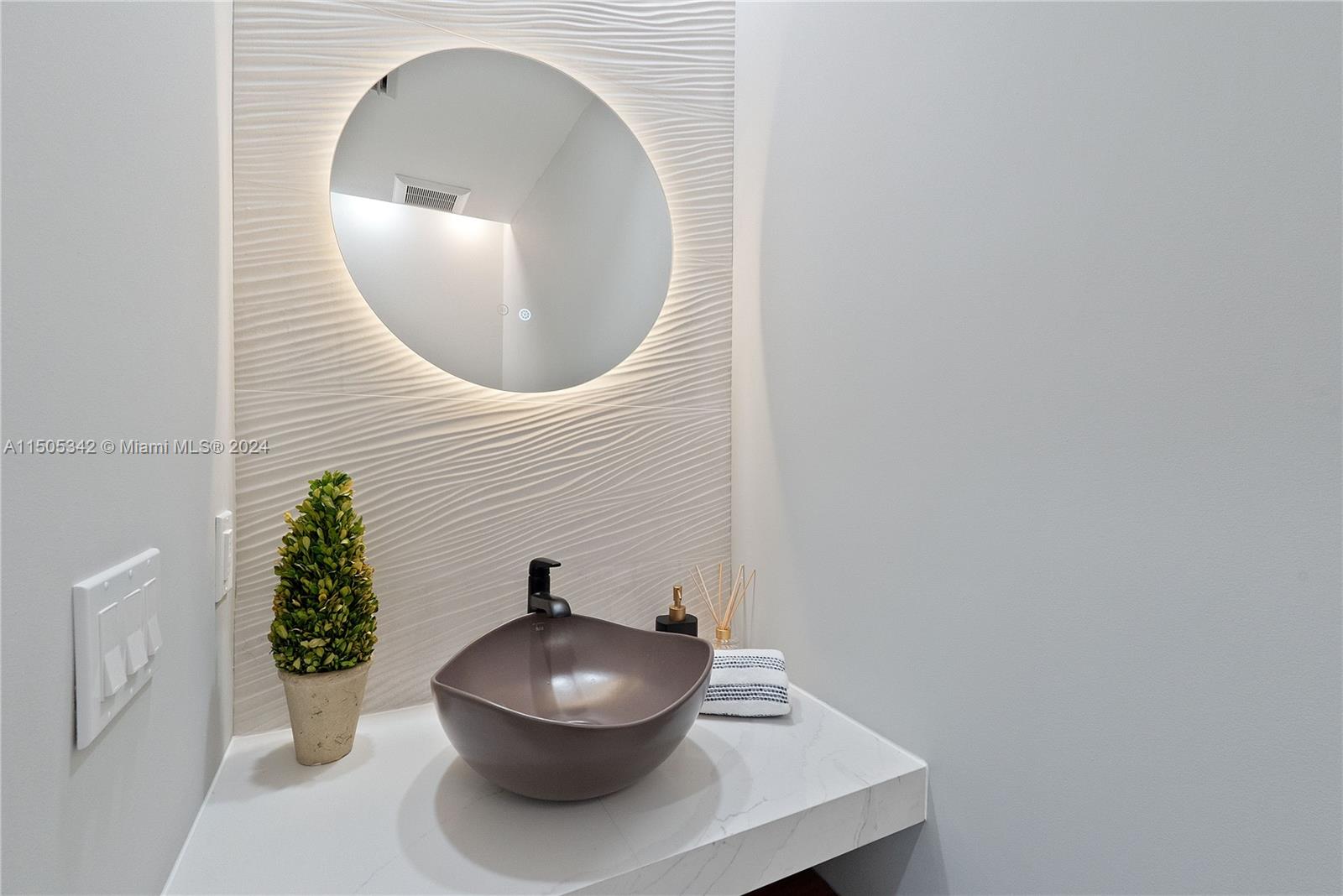 Bathroom #2