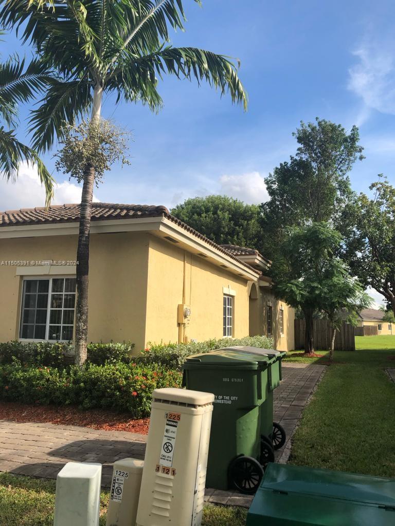 1225 NE 32nd Ave, Homestead, Florida 33033, 3 Bedrooms Bedrooms, ,2 BathroomsBathrooms,Residential,For Sale,1225 NE 32nd Ave,A11505391