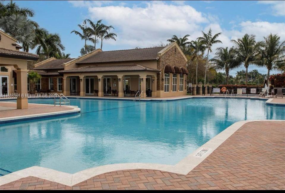 1225 NE 32nd Ave, Homestead, Florida 33033, 3 Bedrooms Bedrooms, ,2 BathroomsBathrooms,Residential,For Sale,1225 NE 32nd Ave,A11505391