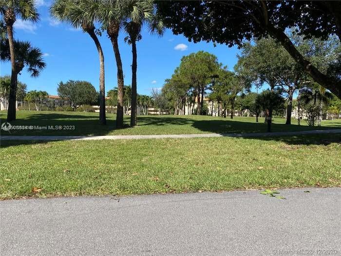 6201 N Falls Cir Dr 213, Lauderhill, Florida 33319, 2 Bedrooms Bedrooms, ,2 BathroomsBathrooms,Residential,For Sale,6201 N Falls Cir Dr 213,A11505534