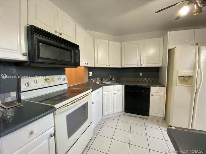 6201 Falls Cir Dr, Lauderhill, FL, 33319 United States, 2 Bedrooms Bedrooms, ,2 BathroomsBathrooms,Residential,For Sale,Falls Cir Dr,A11505534