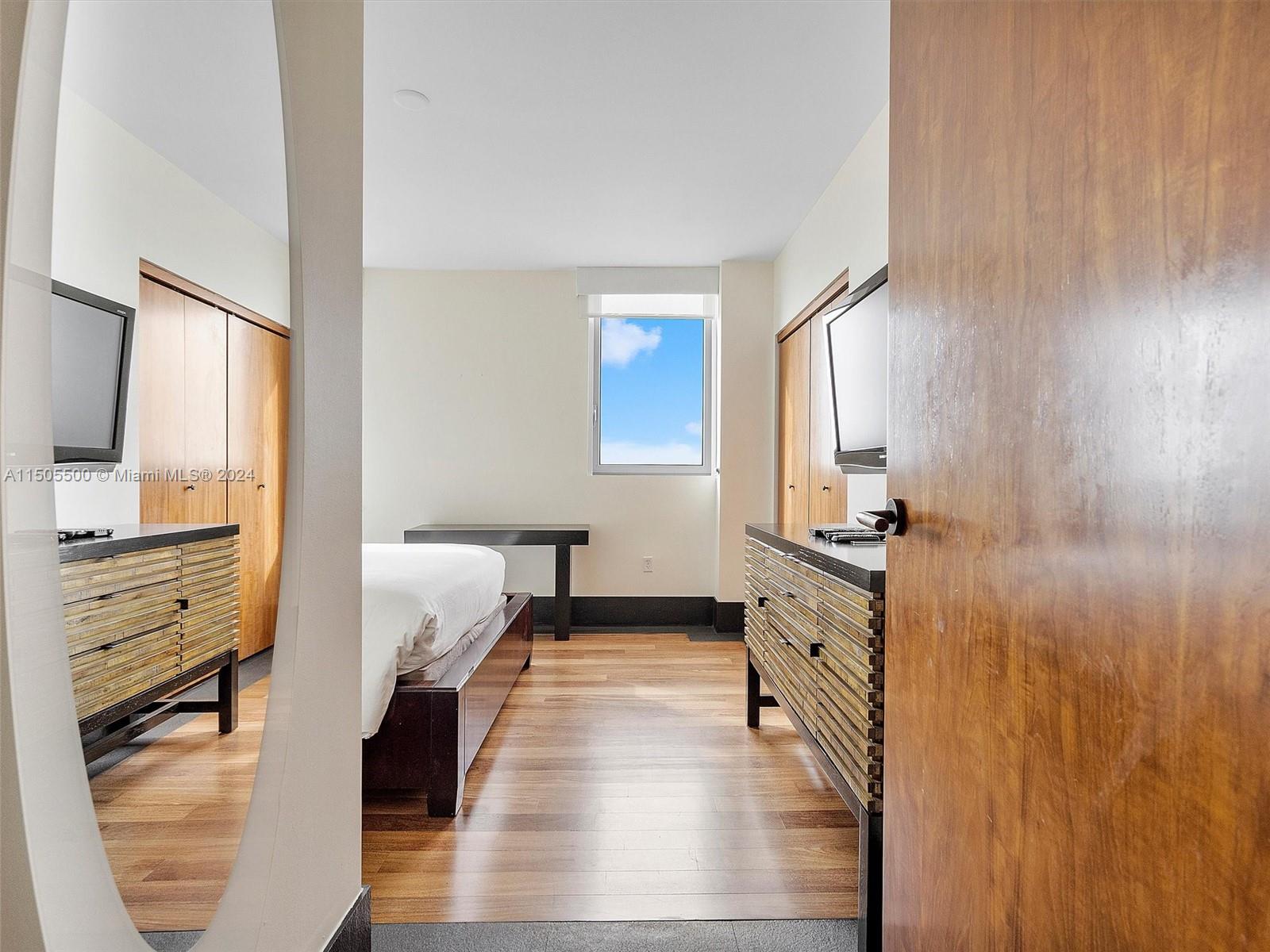 101 20th St 3004, Miami Beach, Florida 33139, 2 Bedrooms Bedrooms, ,2 BathroomsBathrooms,Residentiallease,For Rent,101 20th St 3004,A11505500