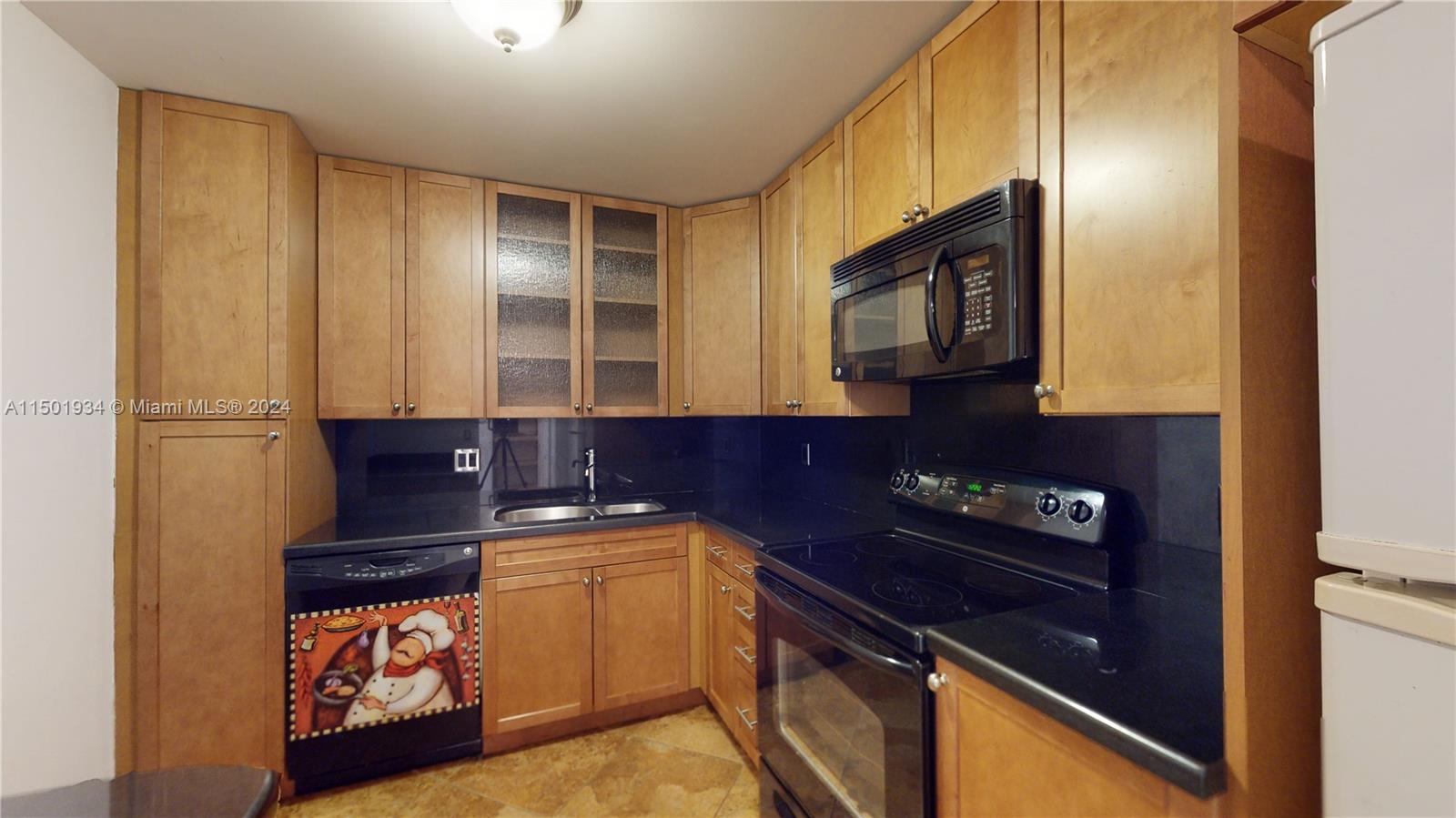 2500 PARKVIEW DR 412, Hallandale Beach, Florida 33009, 2 Bedrooms Bedrooms, ,2 BathroomsBathrooms,Residential,For Sale,2500 PARKVIEW DR 412,A11501934