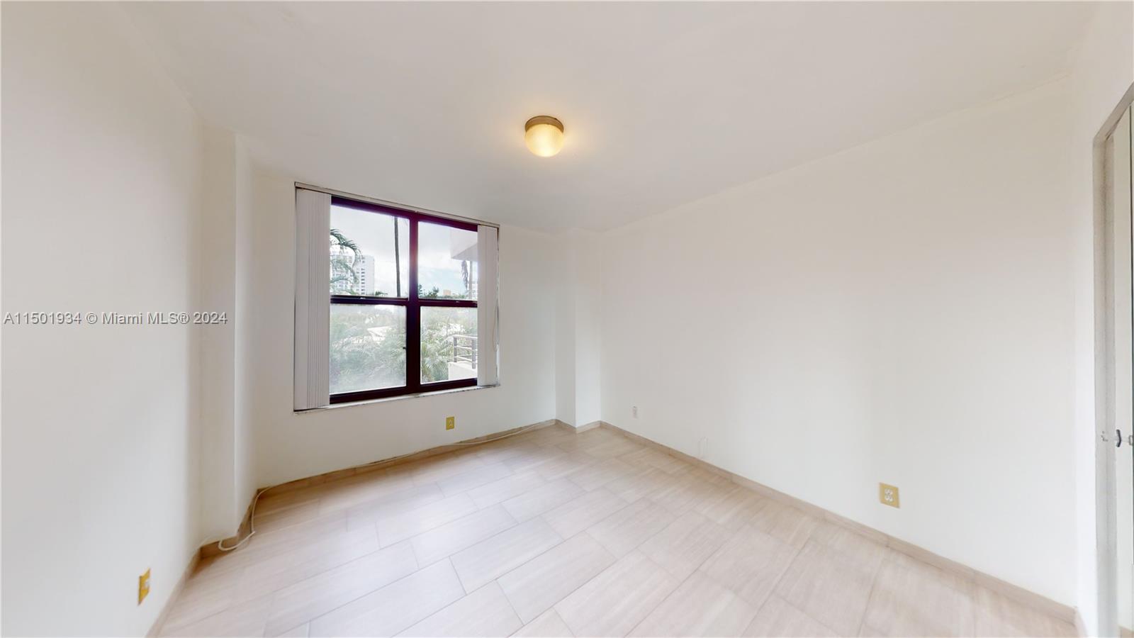 2500 PARKVIEW DR 412, Hallandale Beach, Florida 33009, 2 Bedrooms Bedrooms, ,2 BathroomsBathrooms,Residential,For Sale,2500 PARKVIEW DR 412,A11501934