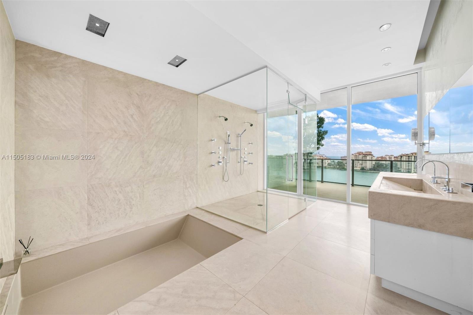 800 Pointe Dr, Miami Beach, FL, 33139 United States, 4 Bedrooms Bedrooms, ,3 BathroomsBathrooms,Residential,For Sale,Pointe Dr,A11505183