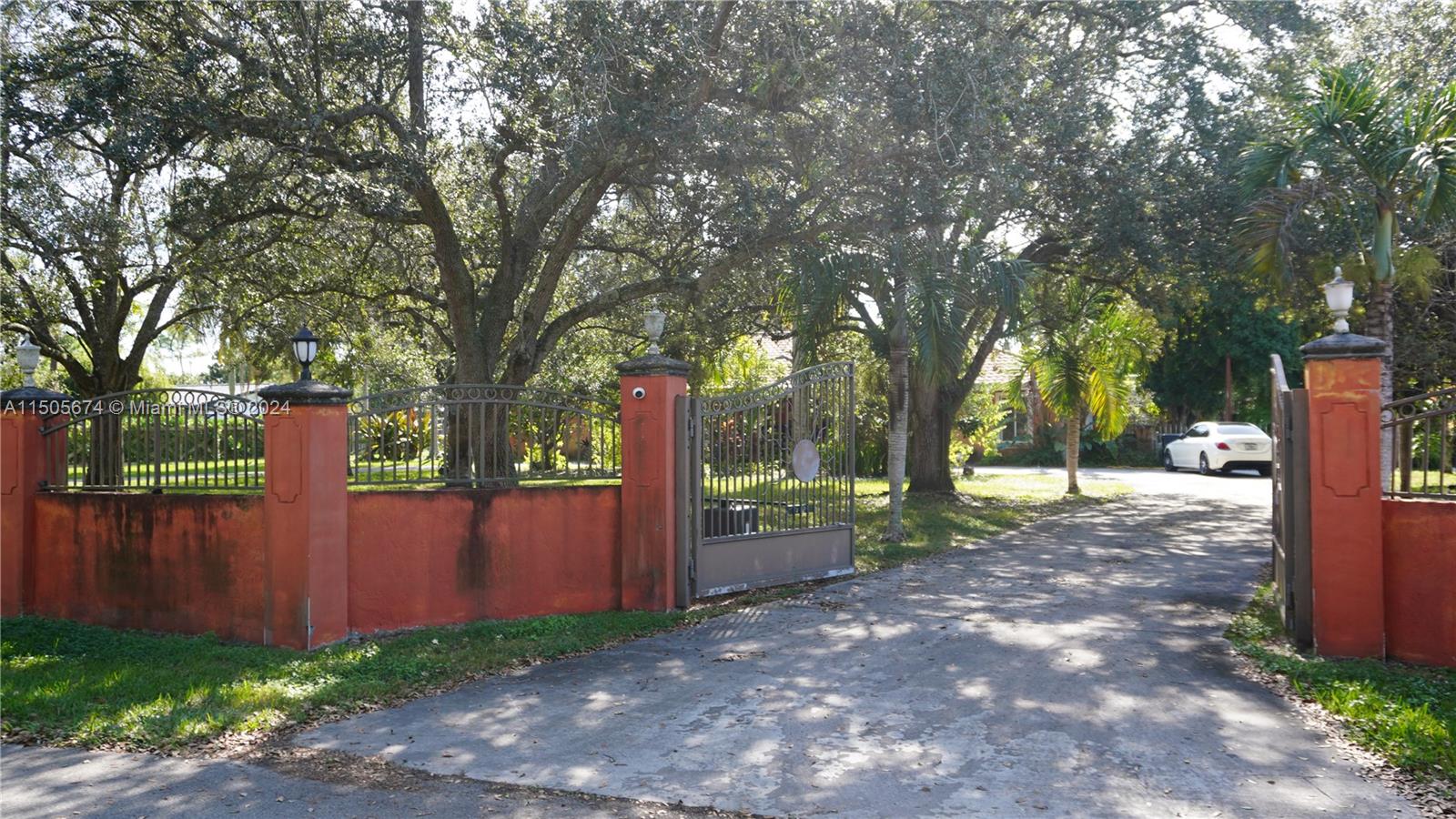 18370 212th St, Miami, FL, 33187 United States, 4 Bedrooms Bedrooms, ,2 BathroomsBathrooms,Residential,For Sale,212th St,A11505674