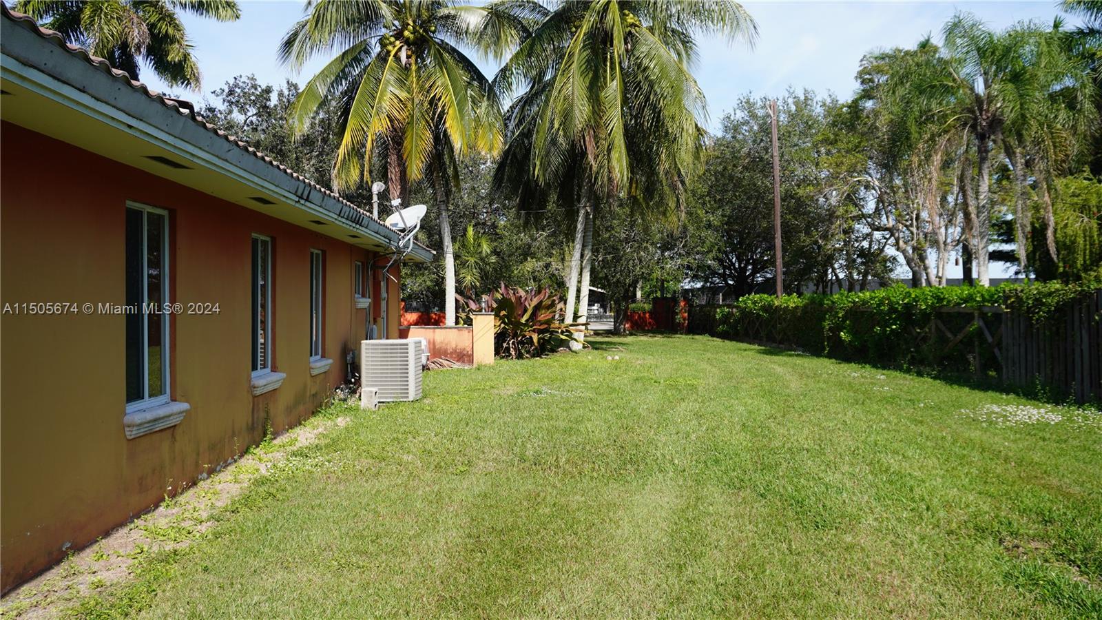 18370 212th St, Miami, FL, 33187 United States, 4 Bedrooms Bedrooms, ,2 BathroomsBathrooms,Residential,For Sale,212th St,A11505674
