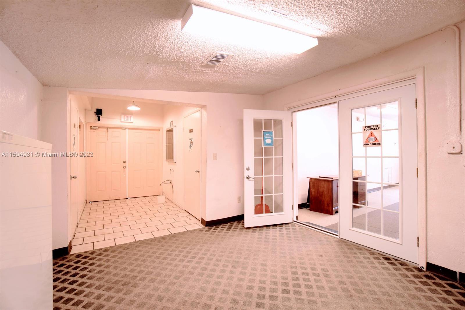 1621 Dixie Hwy, Fort Lauderdale, FL, 33305 United States, 3 Bedrooms Bedrooms, ,3 BathroomsBathrooms,Residential,For Sale,Dixie Hwy,A11504931