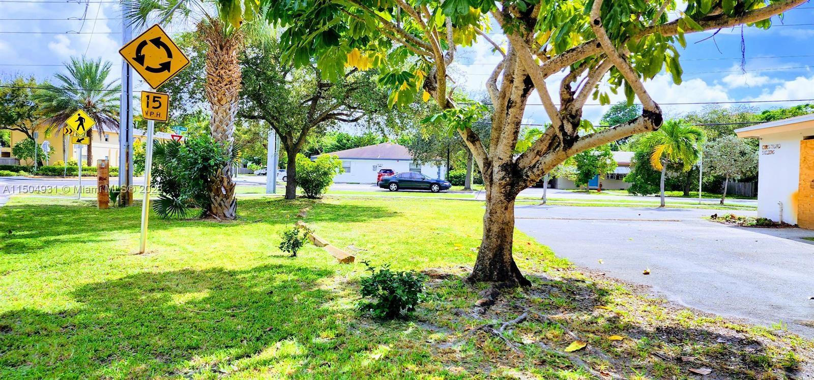 1621 Dixie Hwy, Fort Lauderdale, FL, 33305 United States, 3 Bedrooms Bedrooms, ,3 BathroomsBathrooms,Residential,For Sale,Dixie Hwy,A11504931