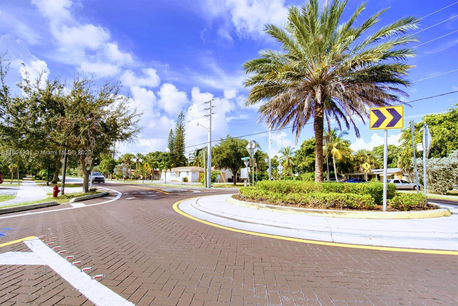 1621 Dixie Hwy, Fort Lauderdale, FL, 33305 United States, 3 Bedrooms Bedrooms, ,3 BathroomsBathrooms,Residential,For Sale,Dixie Hwy,A11504931