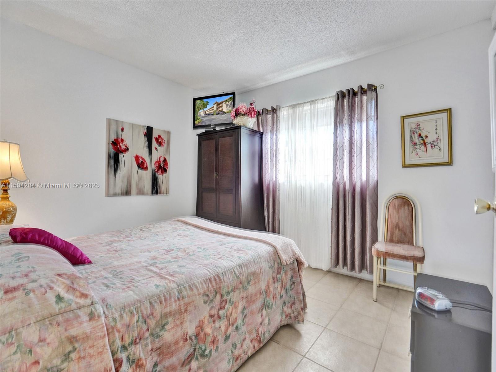 5003 35th St, Lauderdale Lakes, FL, 33319 United States, 2 Bedrooms Bedrooms, ,2 BathroomsBathrooms,Residential,For Sale,35th St,A11504284