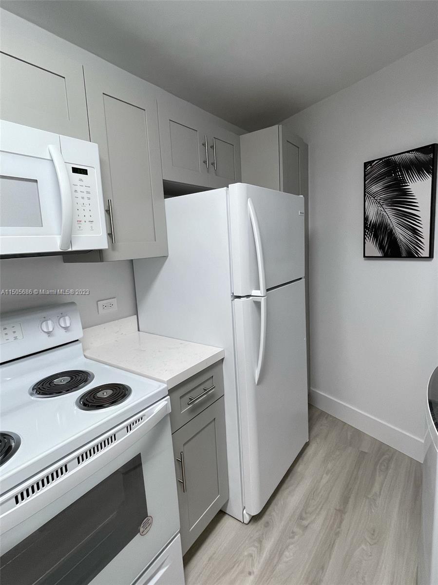 1881 Washington Ave 10A, Miami Beach, Florida 33139, 2 Bedrooms Bedrooms, ,2 BathroomsBathrooms,Residential,For Sale,1881 Washington Ave 10A,A11505686