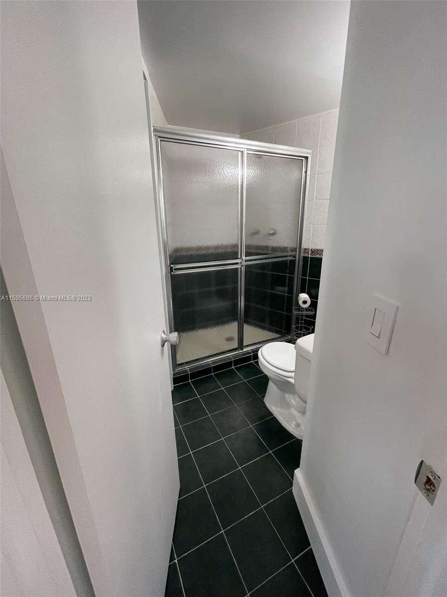 1881 Washington Ave 10A, Miami Beach, Florida 33139, 2 Bedrooms Bedrooms, ,2 BathroomsBathrooms,Residential,For Sale,1881 Washington Ave 10A,A11505686