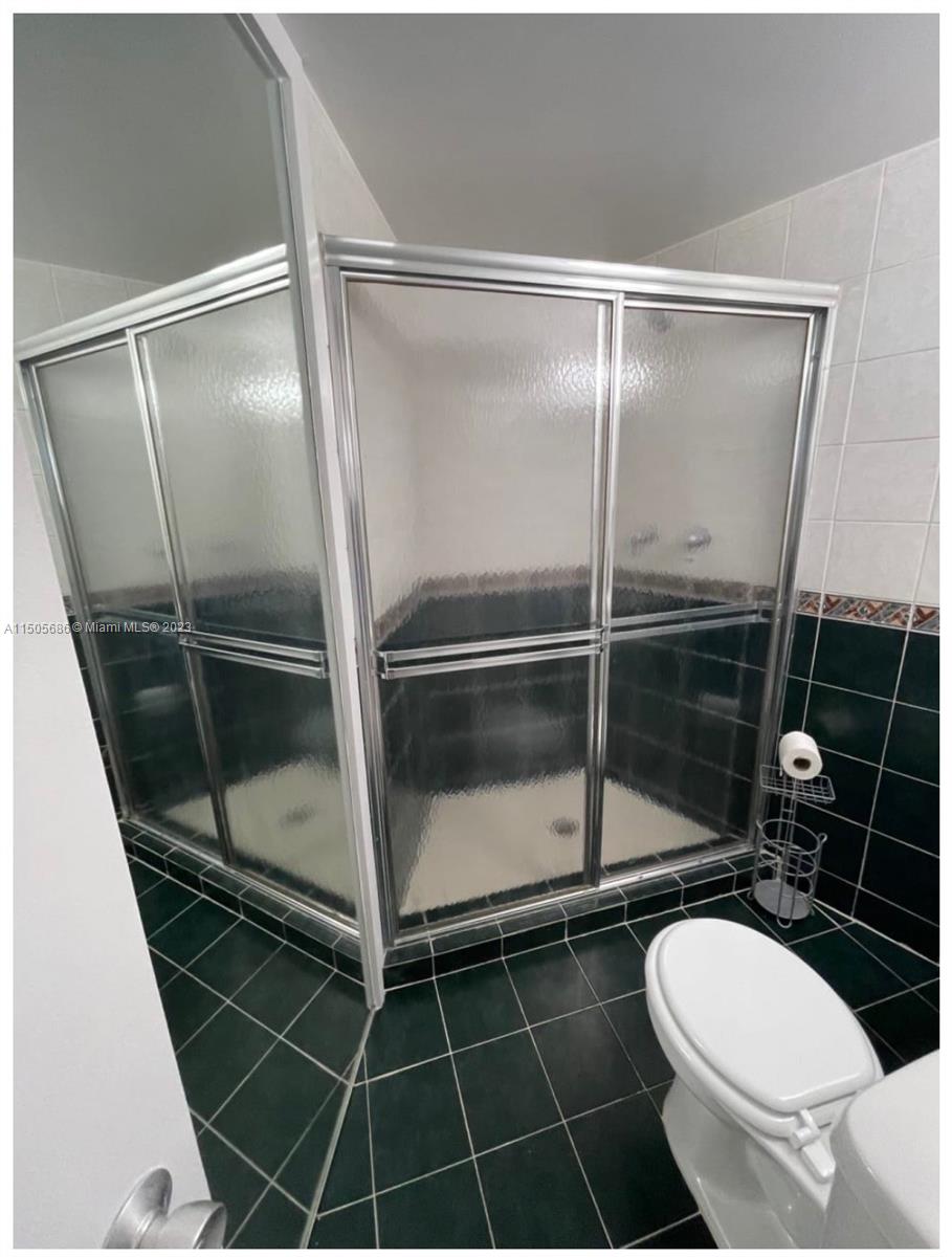 1881 Washington Ave 10A, Miami Beach, Florida 33139, 2 Bedrooms Bedrooms, ,2 BathroomsBathrooms,Residential,For Sale,1881 Washington Ave 10A,A11505686