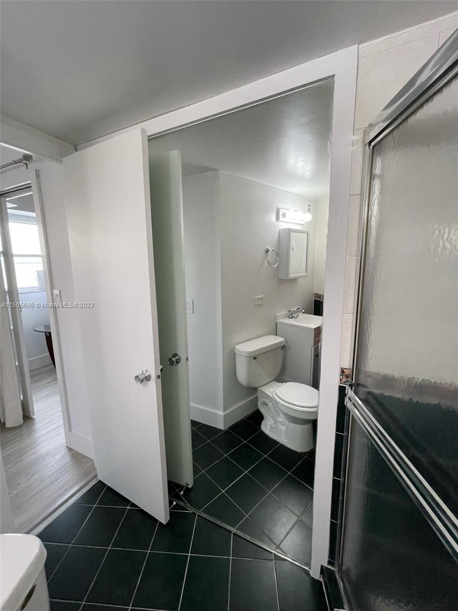 1881 Washington Ave 10A, Miami Beach, Florida 33139, 2 Bedrooms Bedrooms, ,2 BathroomsBathrooms,Residential,For Sale,1881 Washington Ave 10A,A11505686