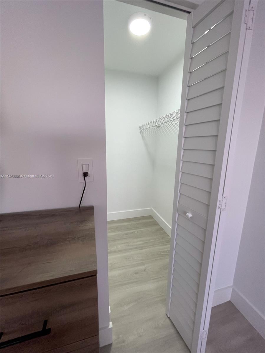 1881 Washington Ave 10A, Miami Beach, Florida 33139, 2 Bedrooms Bedrooms, ,2 BathroomsBathrooms,Residential,For Sale,1881 Washington Ave 10A,A11505686