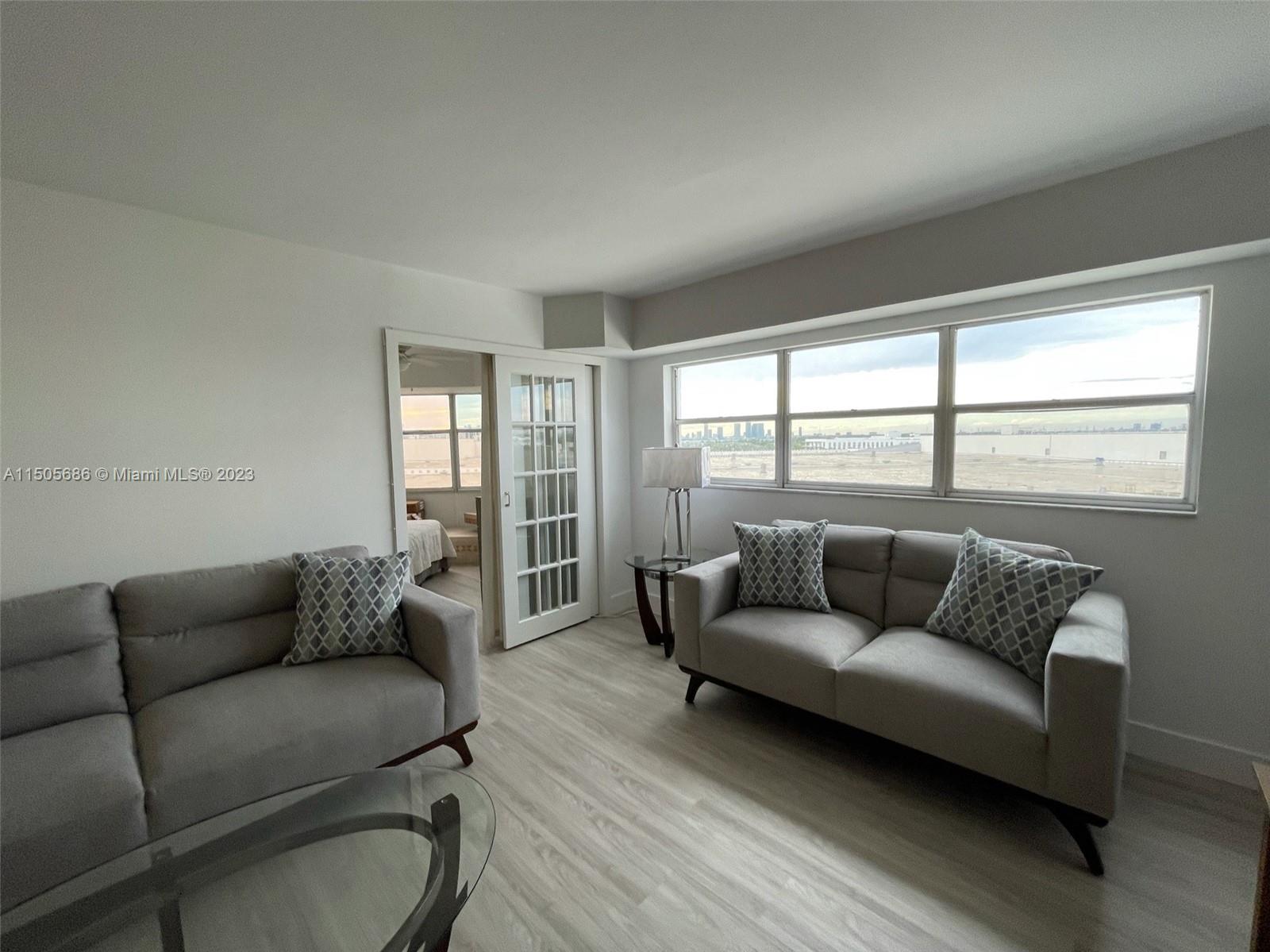 1881 Washington Ave 10A, Miami Beach, Florida 33139, 2 Bedrooms Bedrooms, ,2 BathroomsBathrooms,Residential,For Sale,1881 Washington Ave 10A,A11505686