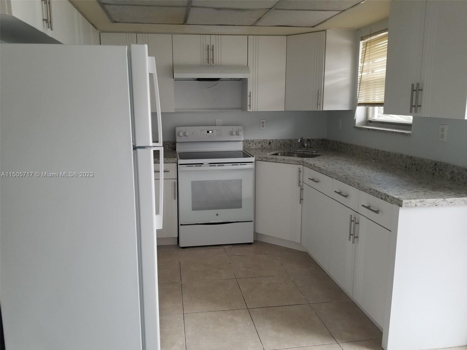 312 1st St, Pompano Beach, FL, 33060 United States, 2 Bedrooms Bedrooms, ,2 BathroomsBathrooms,Residential,For Sale,1st St,A11505717