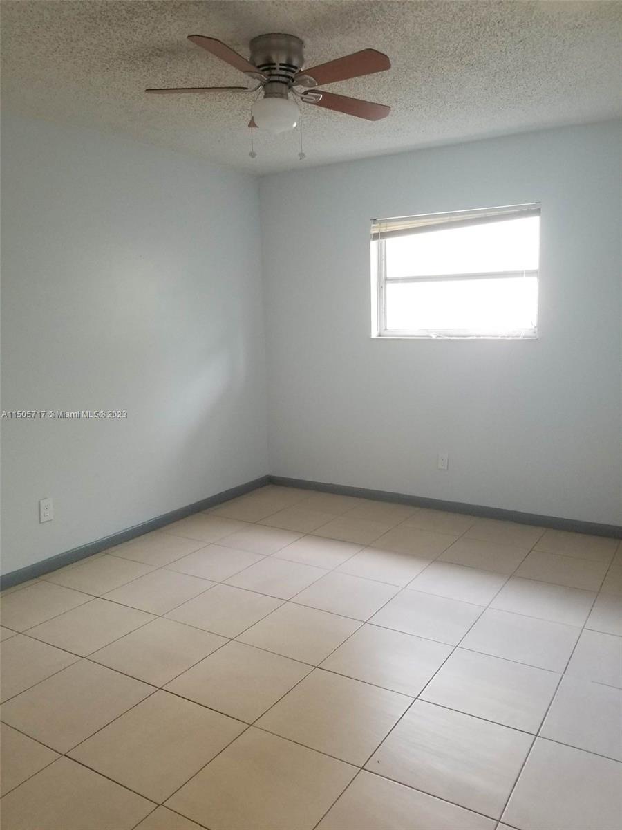 312 1st St, Pompano Beach, FL, 33060 United States, 2 Bedrooms Bedrooms, ,2 BathroomsBathrooms,Residential,For Sale,1st St,A11505717