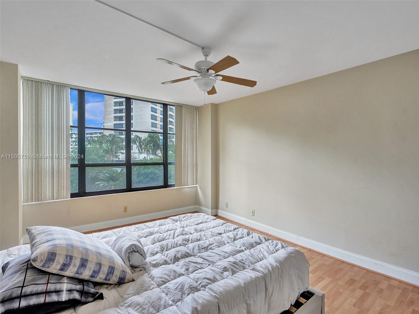 600 Three Islands Blvd 219, Hallandale Beach, Florida 33009, 2 Bedrooms Bedrooms, ,2 BathroomsBathrooms,Residential,For Sale,600 Three Islands Blvd 219,A11505750