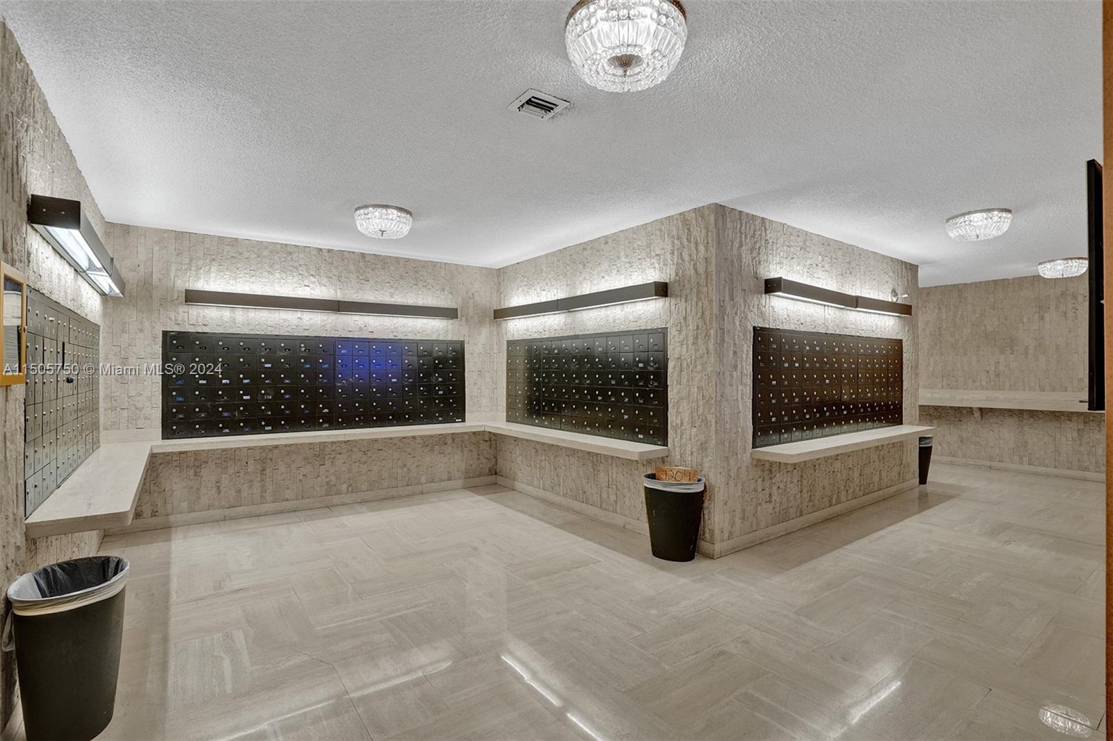 600 Three Islands Blvd 219, Hallandale Beach, Florida 33009, 2 Bedrooms Bedrooms, ,2 BathroomsBathrooms,Residential,For Sale,600 Three Islands Blvd 219,A11505750