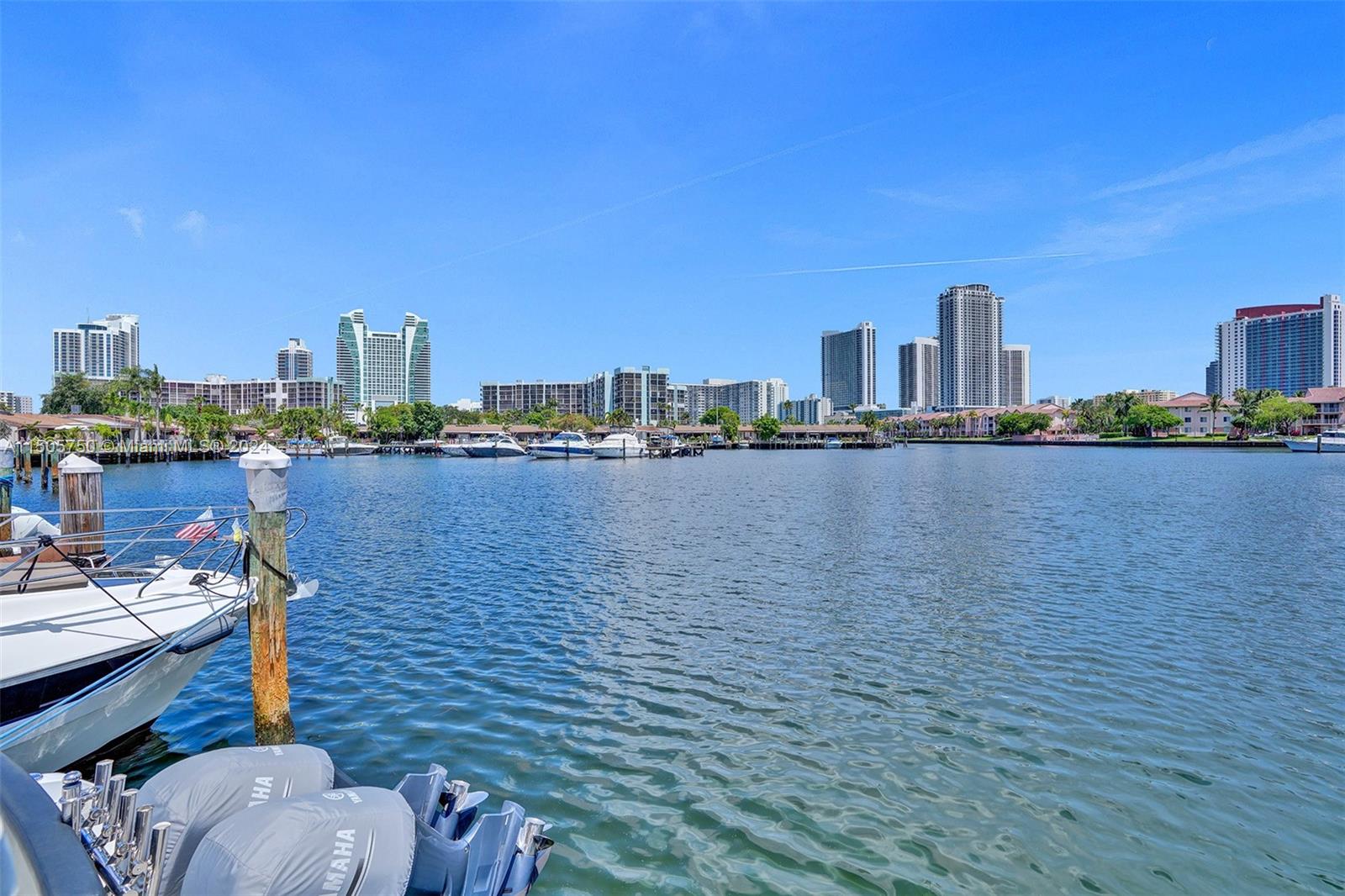 600 Three Islands Blvd 219, Hallandale Beach, Florida 33009, 2 Bedrooms Bedrooms, ,2 BathroomsBathrooms,Residential,For Sale,600 Three Islands Blvd 219,A11505750