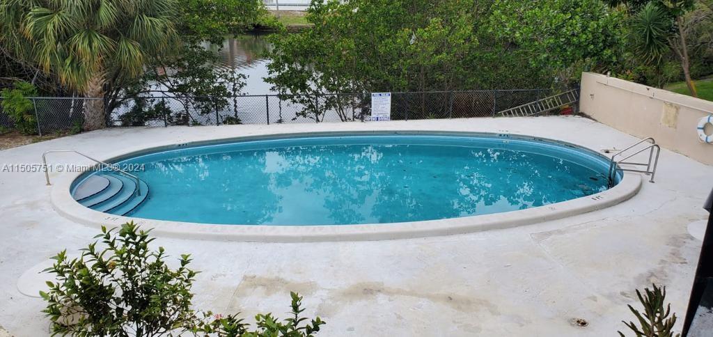 12590 NE 16th Ave 206, North Miami, Florida 33161, 1 Bedroom Bedrooms, ,1 BathroomBathrooms,Residential,For Sale,12590 NE 16th Ave 206,A11505751