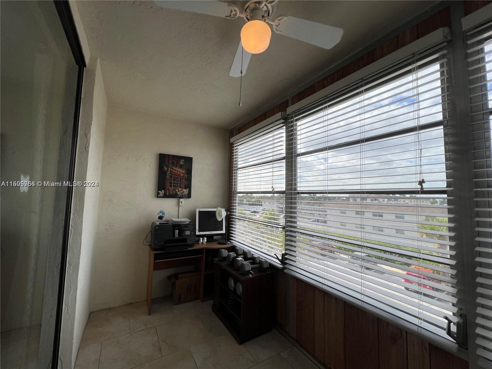 2841 Somerset Dr, Lauderdale Lakes, FL, 33311 United States, 1 Bedroom Bedrooms, ,1 BathroomBathrooms,Residential,For Sale,Somerset Dr,A11505766