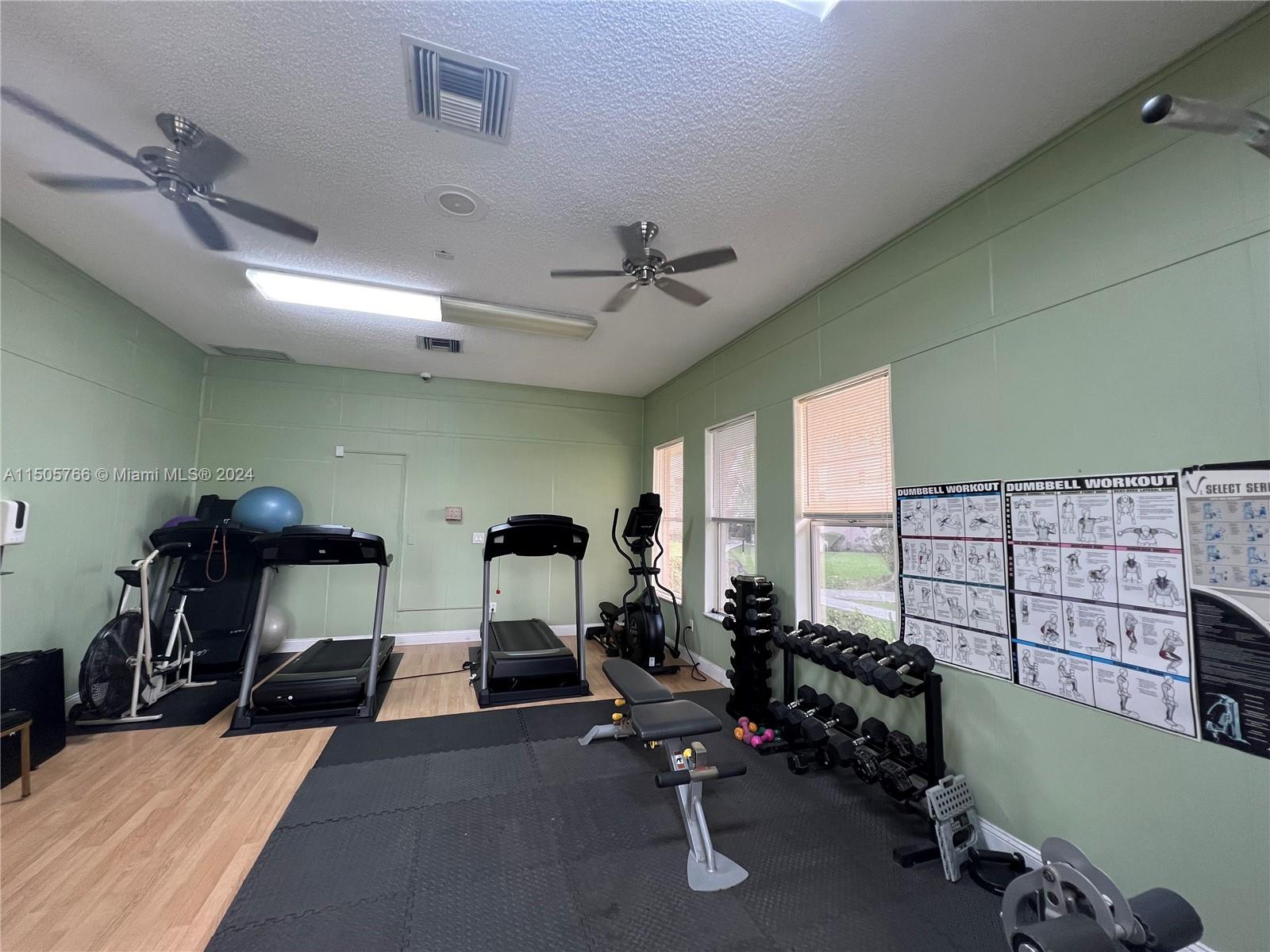 2841 Somerset Dr, Lauderdale Lakes, FL, 33311 United States, 1 Bedroom Bedrooms, ,1 BathroomBathrooms,Residential,For Sale,Somerset Dr,A11505766