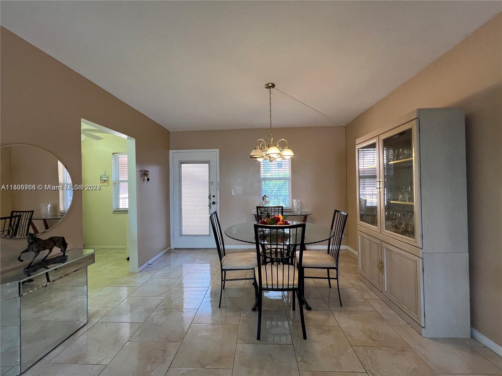 2841 Somerset Dr, Lauderdale Lakes, FL, 33311 United States, 1 Bedroom Bedrooms, ,1 BathroomBathrooms,Residential,For Sale,Somerset Dr,A11505766