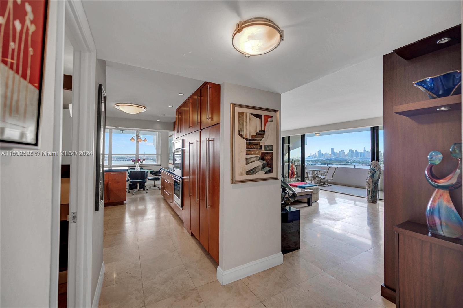 11 Island Ave, Miami Beach, FL, 33139 United States, 2 Bedrooms Bedrooms, ,2 BathroomsBathrooms,Residential,For Sale,Island Ave,A11502628