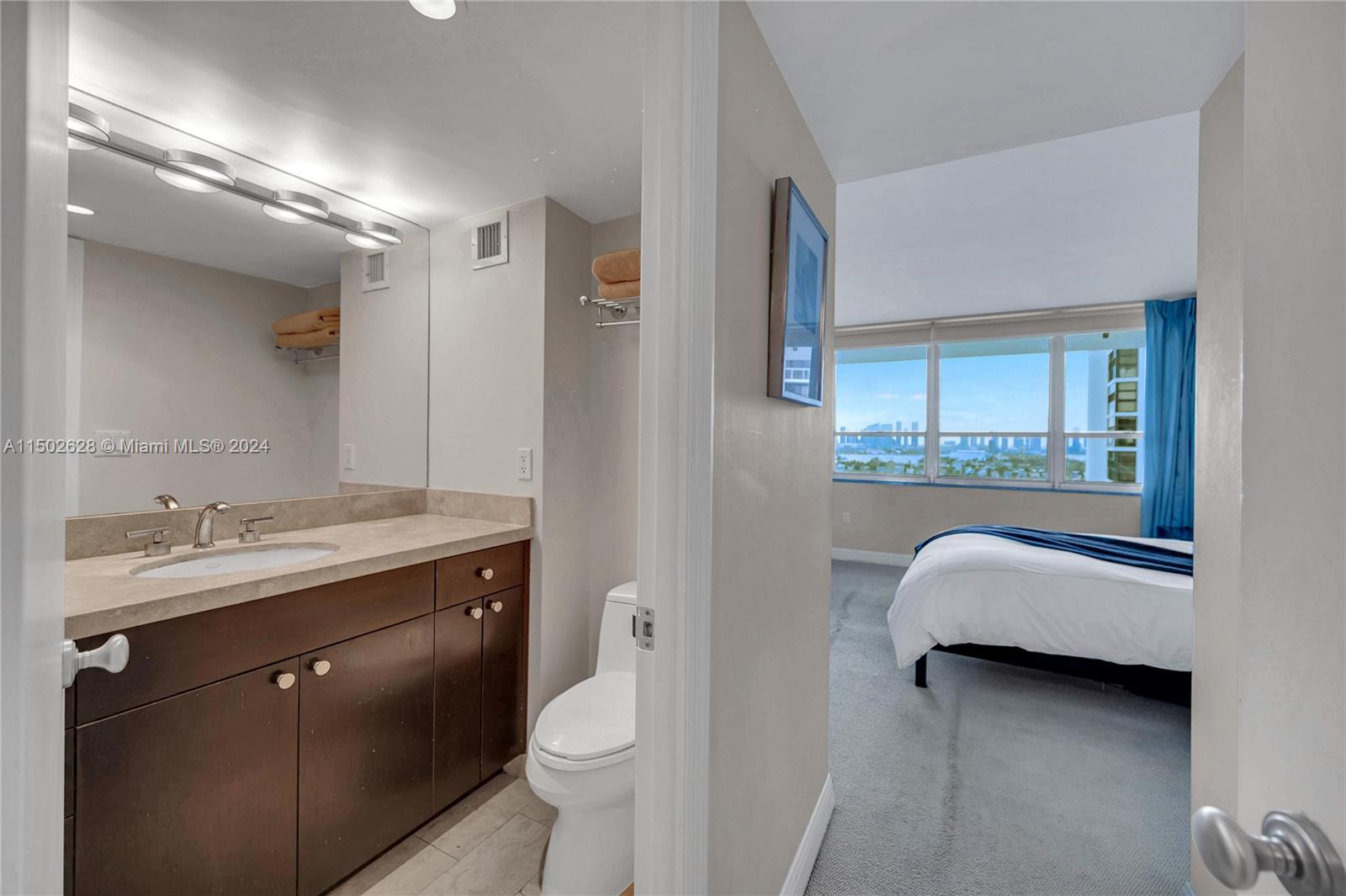 11 Island Ave, Miami Beach, FL, 33139 United States, 2 Bedrooms Bedrooms, ,2 BathroomsBathrooms,Residential,For Sale,Island Ave,A11502628