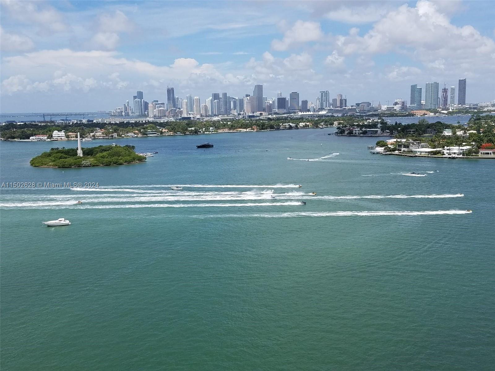 11 Island Ave, Miami Beach, FL, 33139 United States, 2 Bedrooms Bedrooms, ,2 BathroomsBathrooms,Residential,For Sale,Island Ave,A11502628