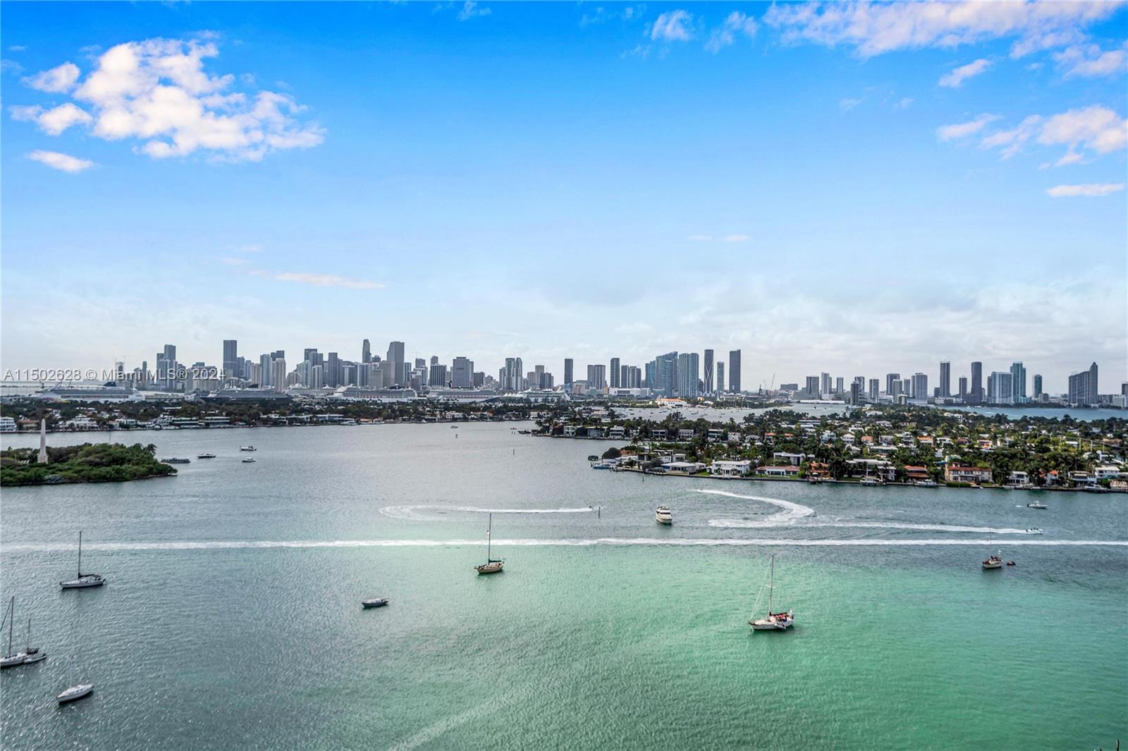 11 Island Ave, Miami Beach, FL, 33139 United States, 2 Bedrooms Bedrooms, ,2 BathroomsBathrooms,Residential,For Sale,Island Ave,A11502628