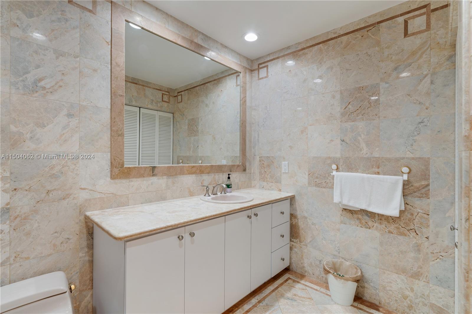 1211 Hardee Rd, Coral Gables, FL, 33146 United States, 6 Bedrooms Bedrooms, ,4 BathroomsBathrooms,Residential,For Sale,Hardee Rd,A11504062