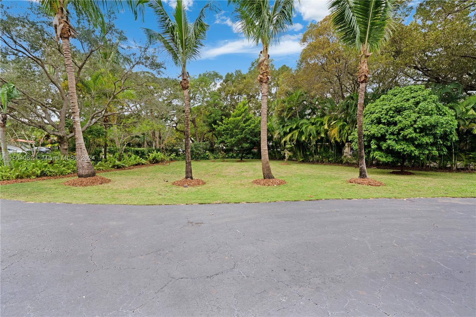 1211 Hardee Rd, Coral Gables, FL, 33146 United States, 6 Bedrooms Bedrooms, ,4 BathroomsBathrooms,Residential,For Sale,Hardee Rd,A11504062
