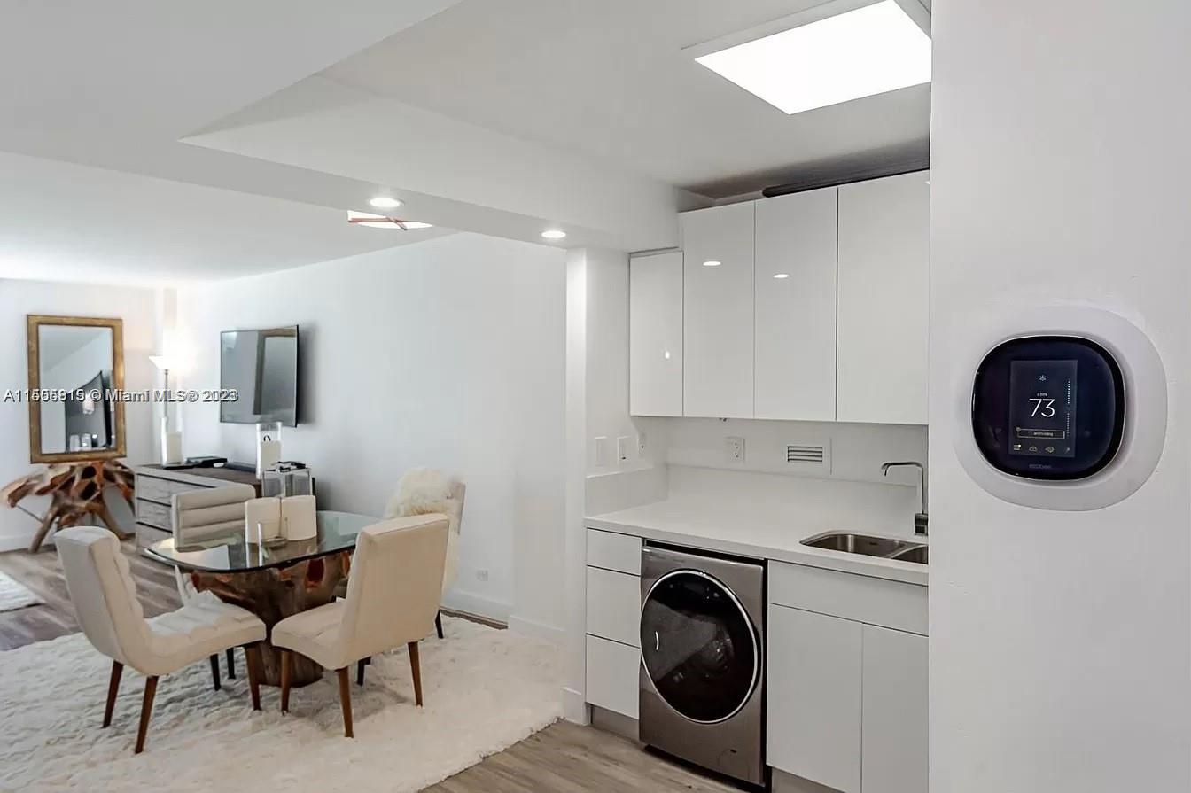 2301 Collins Ave 843, Miami Beach, Florida 33139, ,1 BathroomBathrooms,Residentiallease,For Rent,2301 Collins Ave 843,A11505815