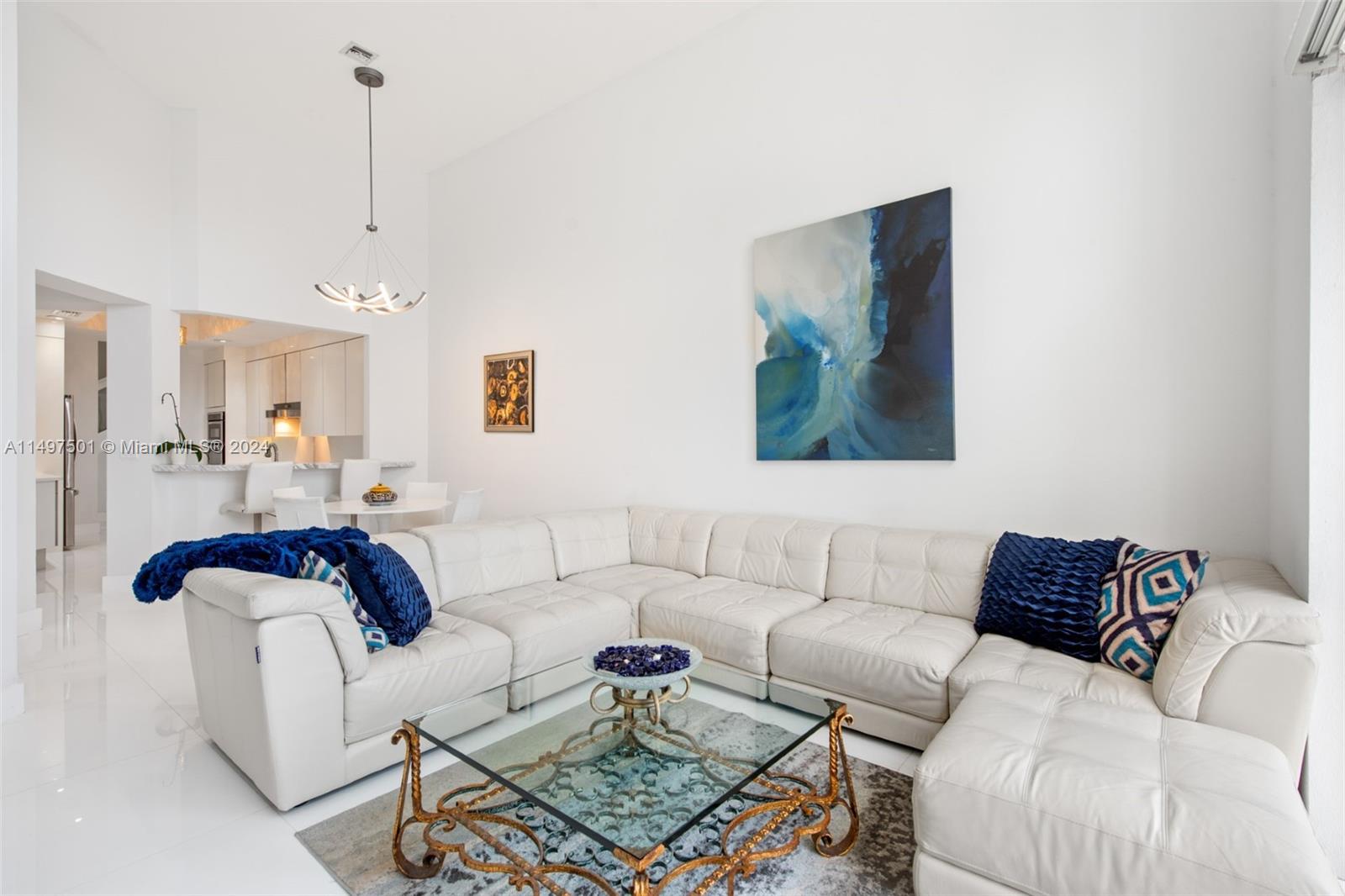 21305 NE 38th Ave 56, Aventura, Florida 33180, 3 Bedrooms Bedrooms, ,4 BathroomsBathrooms,Residential,For Sale,21305 NE 38th Ave 56,A11497501