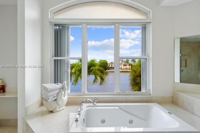 21305 NE 38th Ave 56, Aventura, Florida 33180, 3 Bedrooms Bedrooms, ,4 BathroomsBathrooms,Residential,For Sale,21305 NE 38th Ave 56,A11497501