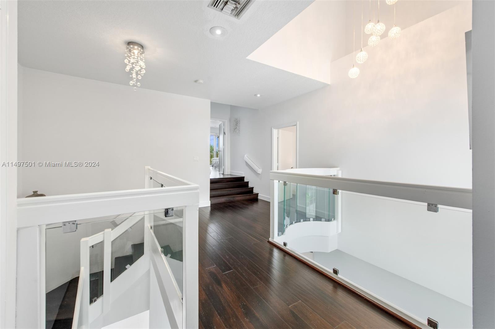 21305 NE 38th Ave 56, Aventura, Florida 33180, 3 Bedrooms Bedrooms, ,4 BathroomsBathrooms,Residential,For Sale,21305 NE 38th Ave 56,A11497501